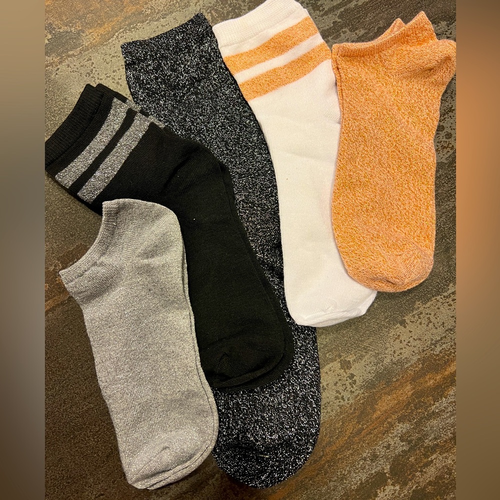 🖤🩶💛🧦SOCKS! Metallics & More (LOT of 5) NWT